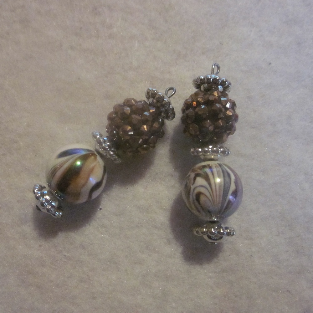 ***NWOT*** Brown & Cream Earrings